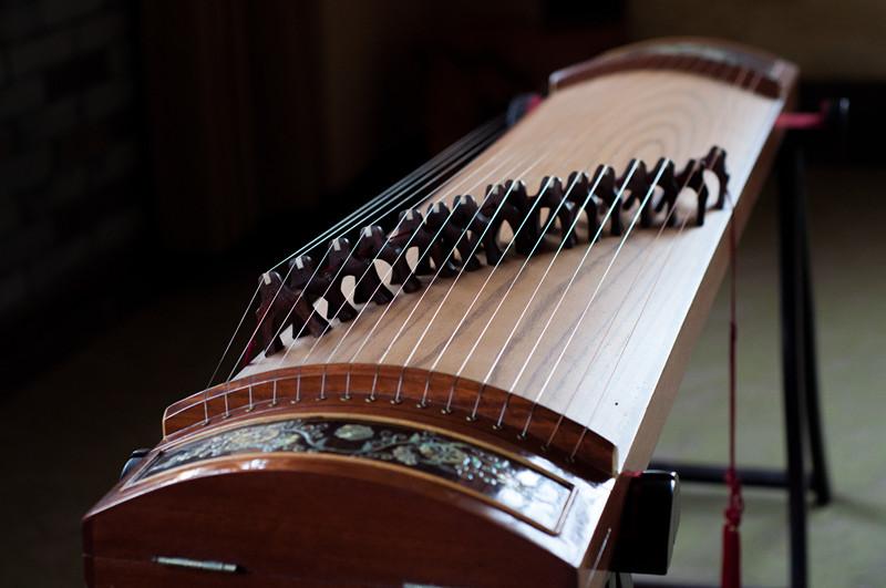 尼龍材料制作而成的琴弦頗受喜愛